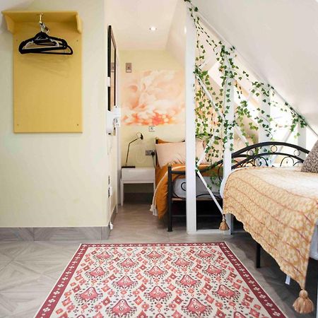 צ'יזלהרסט Forest Studio Apartment Gated Parking On 2 Acres Garden מראה חיצוני תמונה